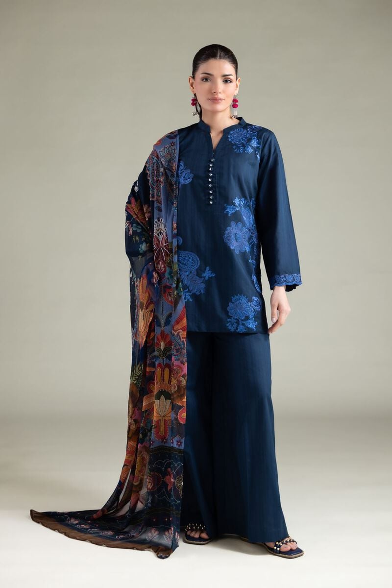 Paisley Threadwork Kurta