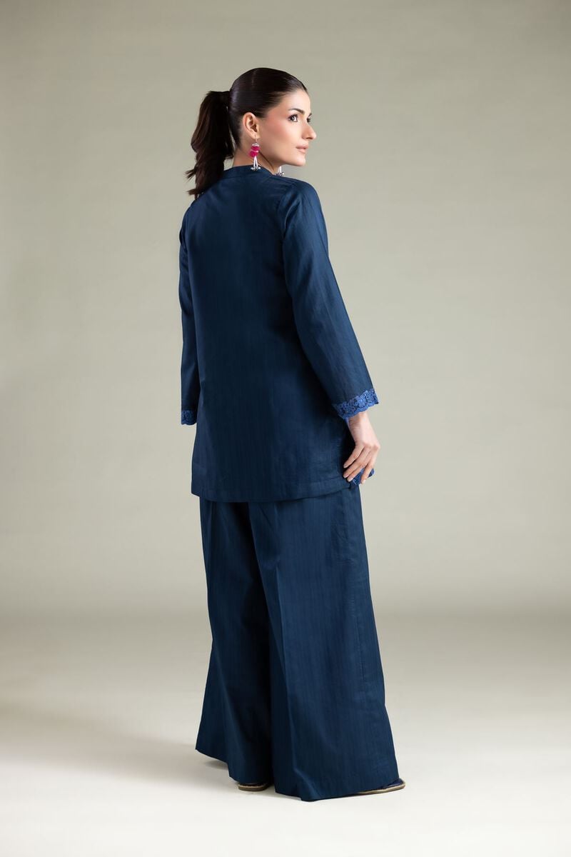 Paisley Threadwork Kurta