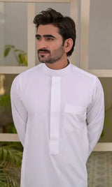 SAUDI THOBE
