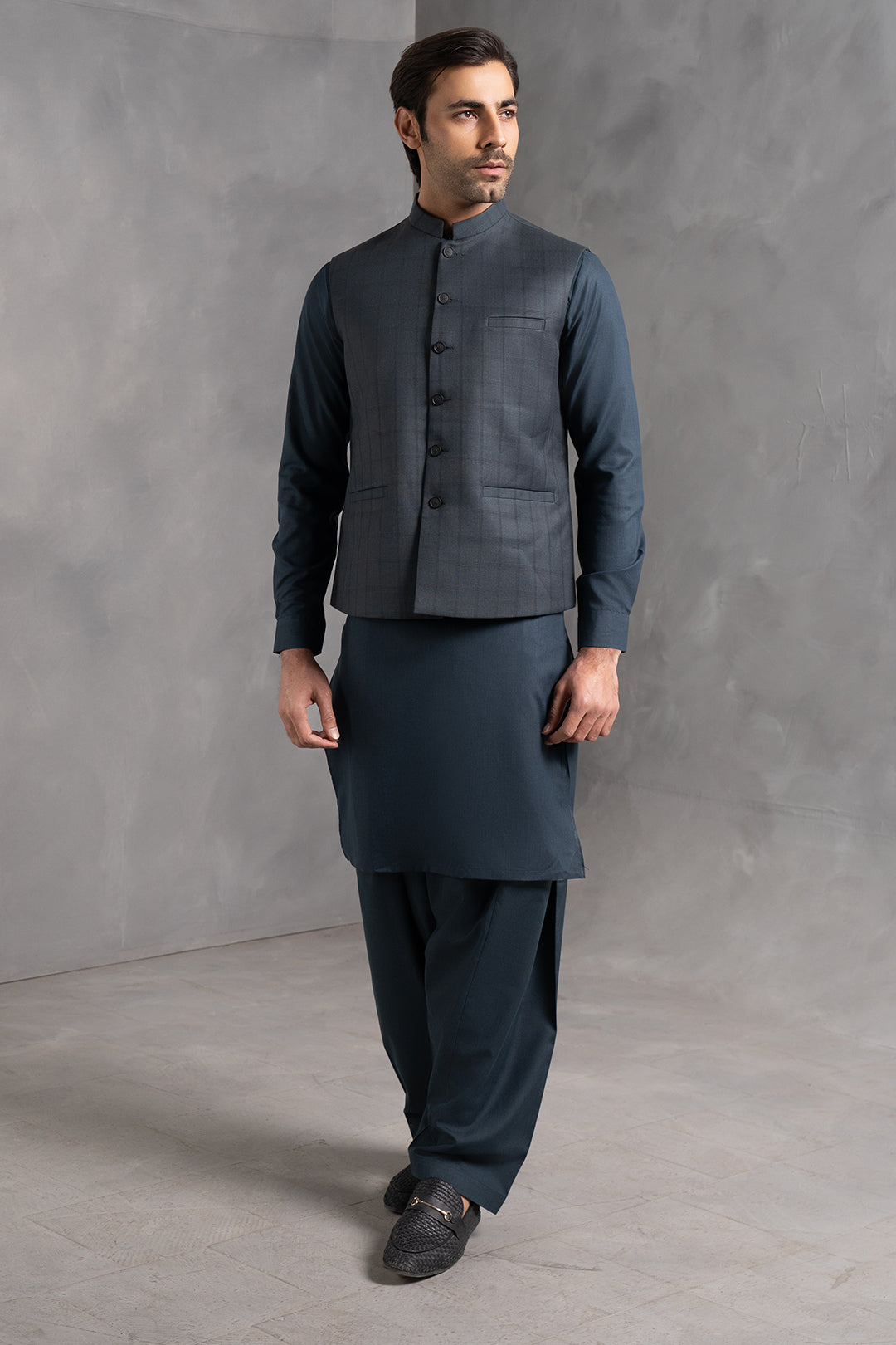 Elegant green Waistcoat
